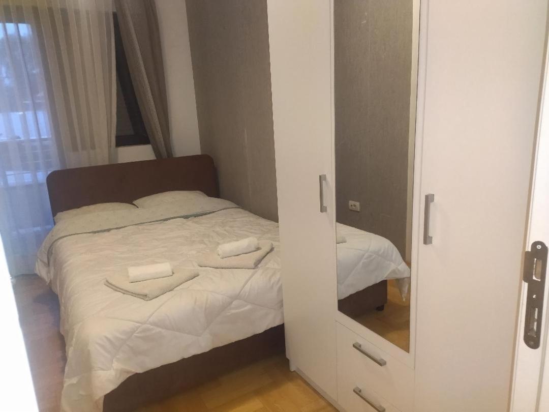 Apartman Gana Altina Lux เบลเกรด ภายนอก รูปภาพ